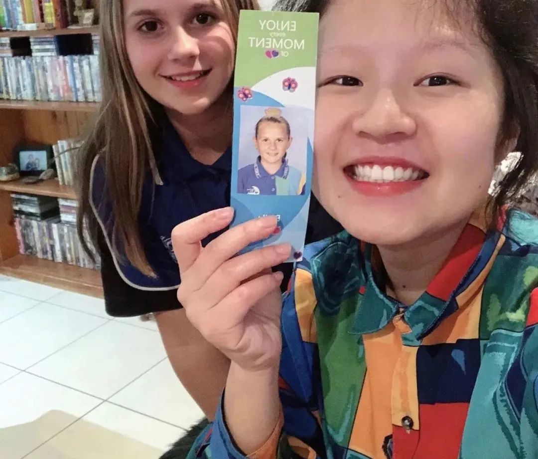 行走的美术姚老师遇见艺术家Donna